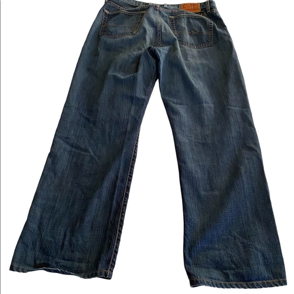 Size 36 Lucky Jeans - Picture 3 of 3